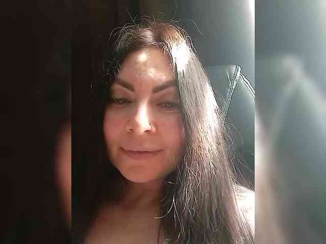 Katerinagreiz Live Webcam on BongaCams