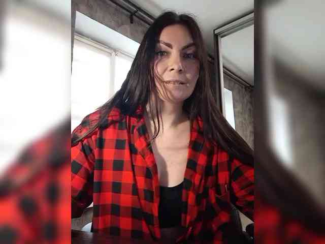 Katerinagreiz Live Webcam on BongaCams