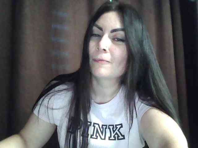 Katerinagreiz Live Webcam on BongaCams