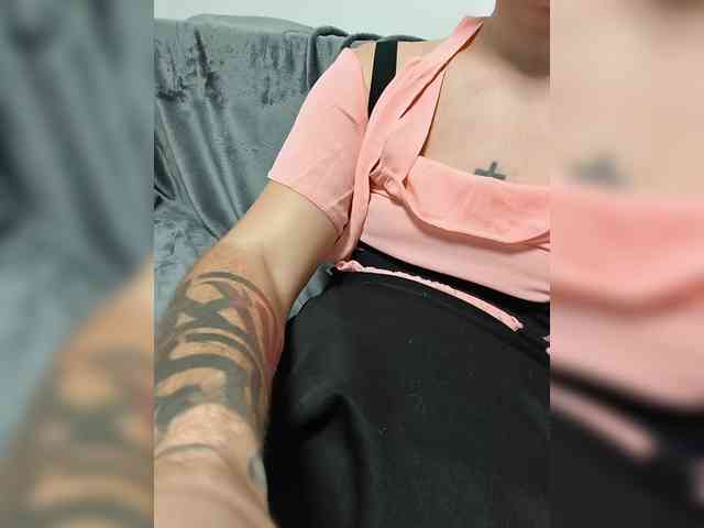 king-max Live Webcam on BongaCams
