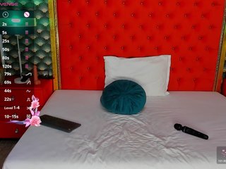-VALERIIAA- Porn Show