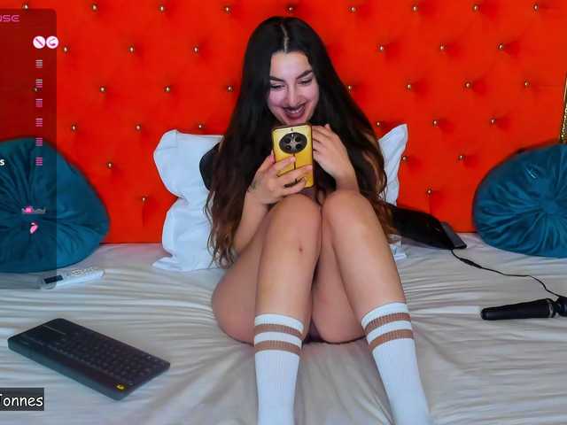 Preview of -valeriiaa-