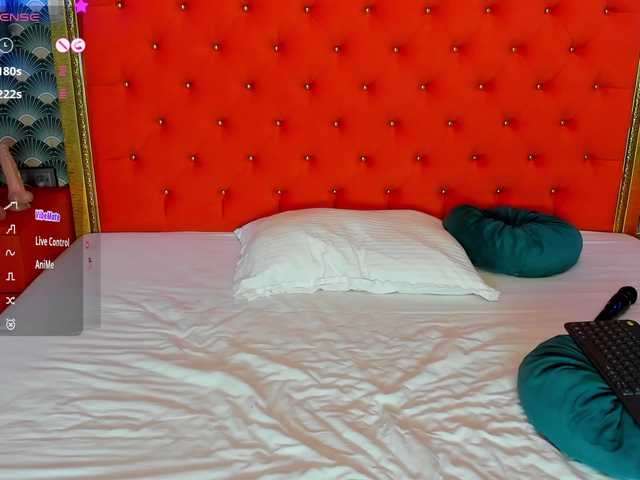 VallerieJones from BongaCams