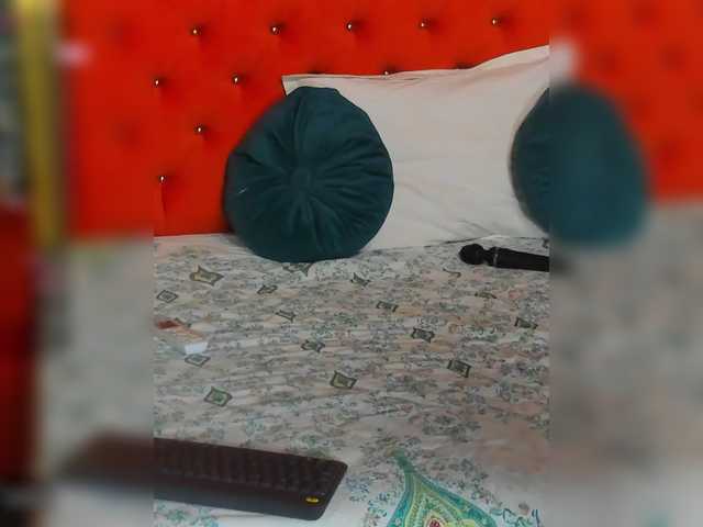 VallerieJones's BongaCams show and profile