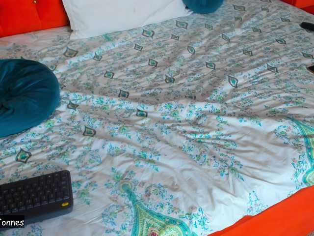 Preview of -valeriiaa-