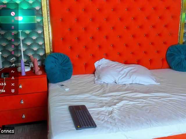 VallerieJones's BongaCams show and profile