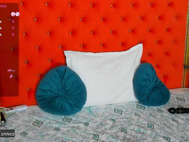 VallerieJones from BongaCams is Freechat