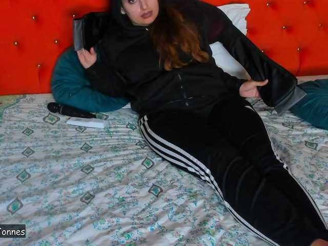 Preview of -valeriiaa-