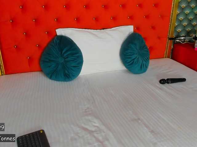 Preview of -valeriiaa-