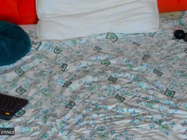 Preview of -valeriiaa-