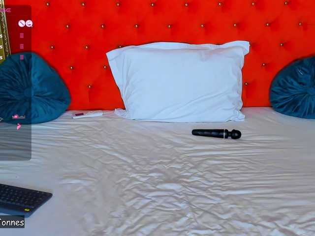 Preview of -valeriiaa-