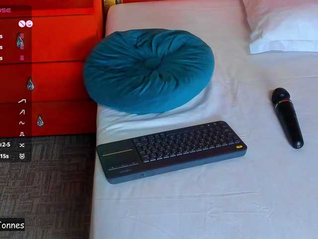 Preview of -valeriiaa-