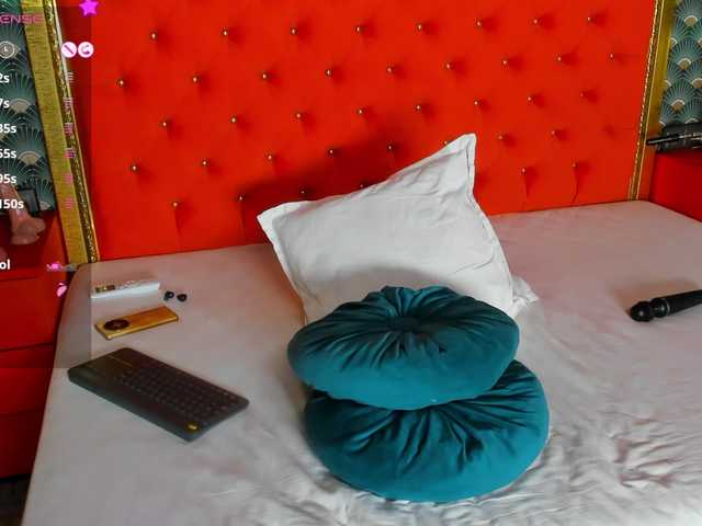 VallerieJones's BongaCams show and profile