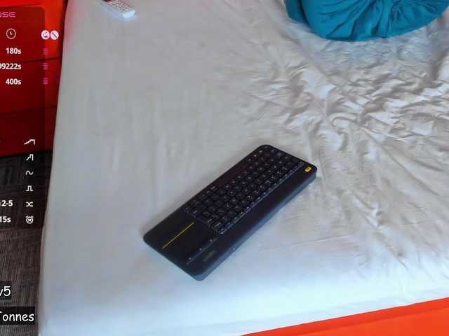 VallerieJones's BongaCams show and profile