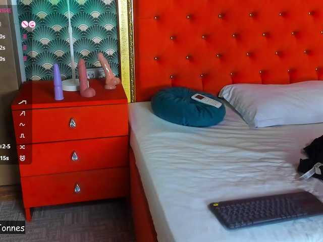 Preview of -valeriiaa-