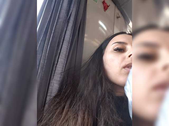 Preview of -valeriiaa-