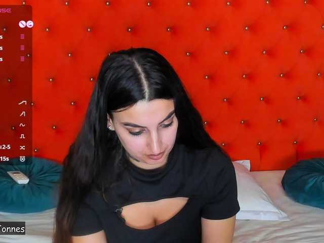 VallerieJones's BongaCams show and profile