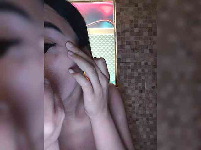 -VALERIIAA- webcam