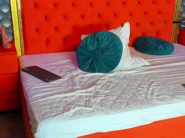 VallerieJones VallerieJones