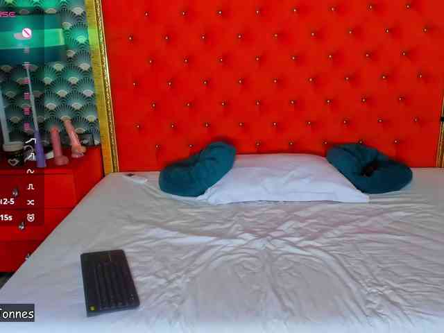 VallerieJones VallerieJones