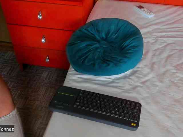 VallerieJones VallerieJones