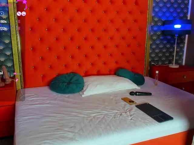 VallerieJones VallerieJones