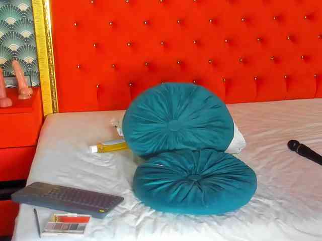 VallerieJones VallerieJones