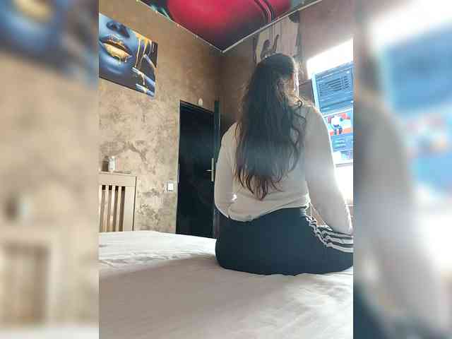 -VALERIIAA- webcam