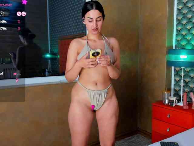 VallerieJones's webcam live show