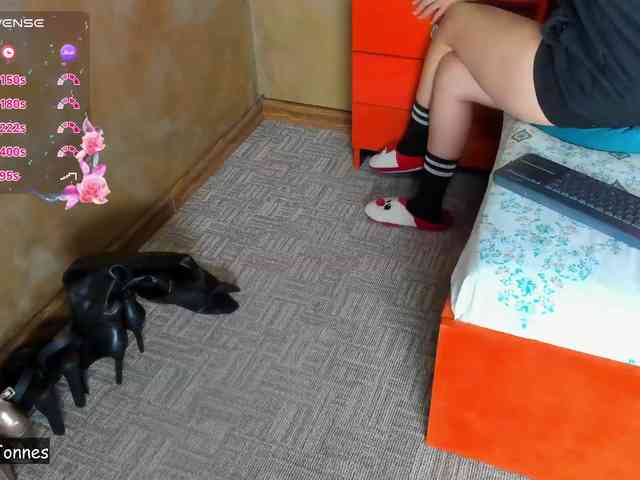 VallerieJones VallerieJones