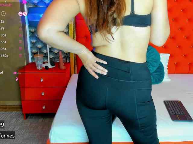 VallerieJones VallerieJones