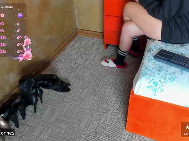 VallerieJones VallerieJones