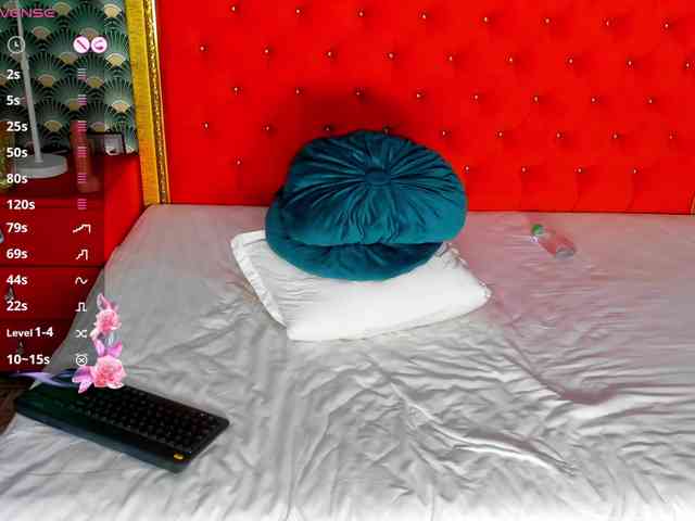 -VALERIIAA- webcam