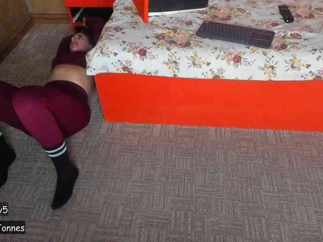 VallerieJones VallerieJones