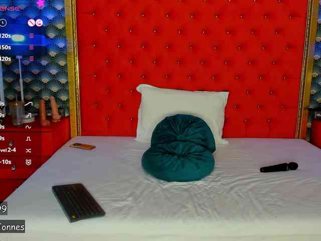 VallerieJones VallerieJones