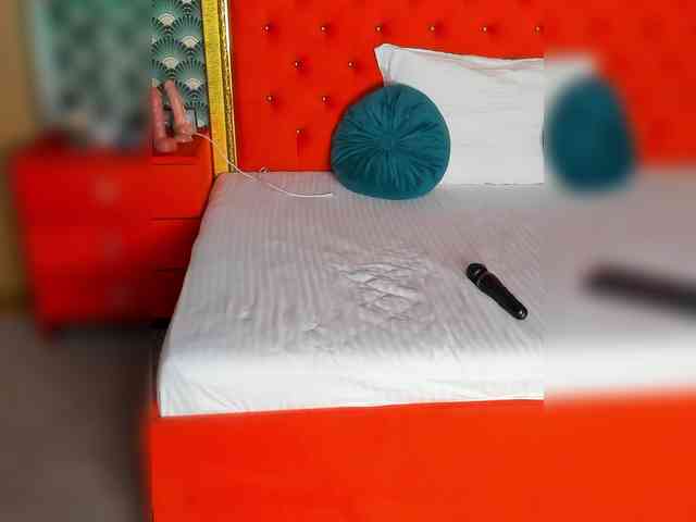 -VALERIIAA- webcam