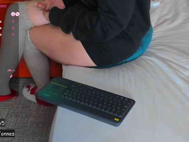 VallerieJones VallerieJones