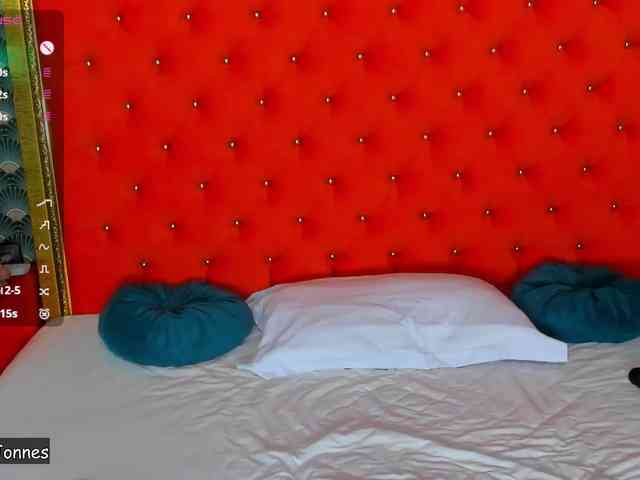 VallerieJones VallerieJones