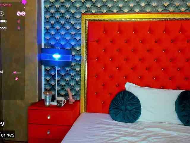 VallerieJones VallerieJones