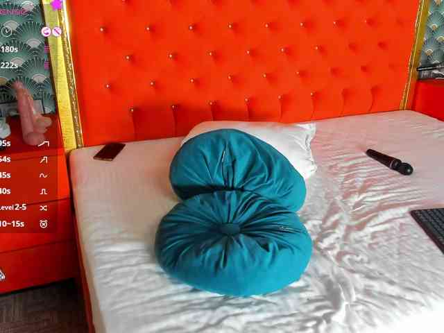 VallerieJones VallerieJones