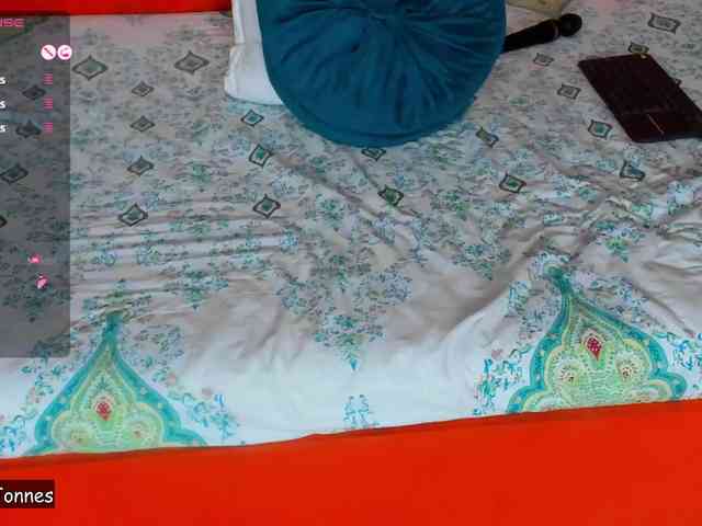 VallerieJones VallerieJones