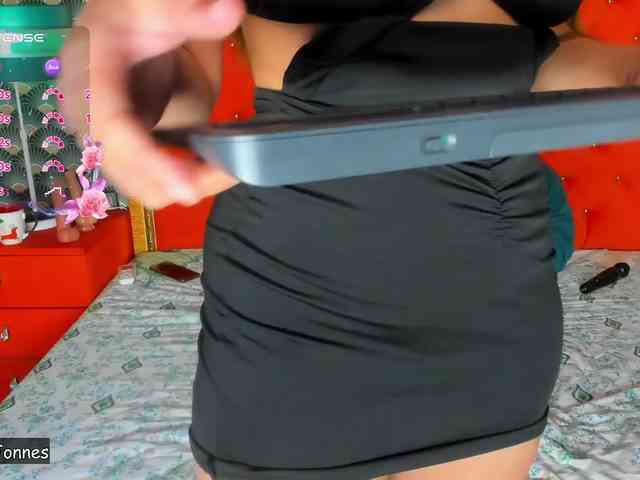 VallerieJones VallerieJones