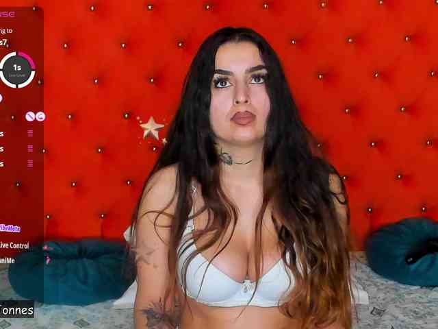 -VALERIIAA- webcam