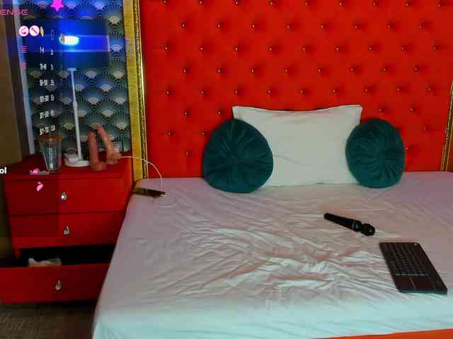 VallerieJones VallerieJones