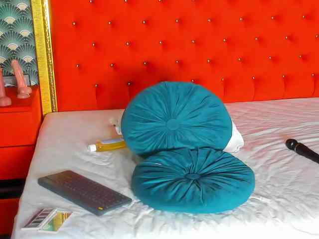 VallerieJones VallerieJones