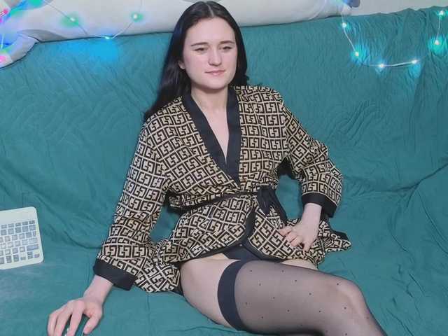 EkateRriga live cam profile