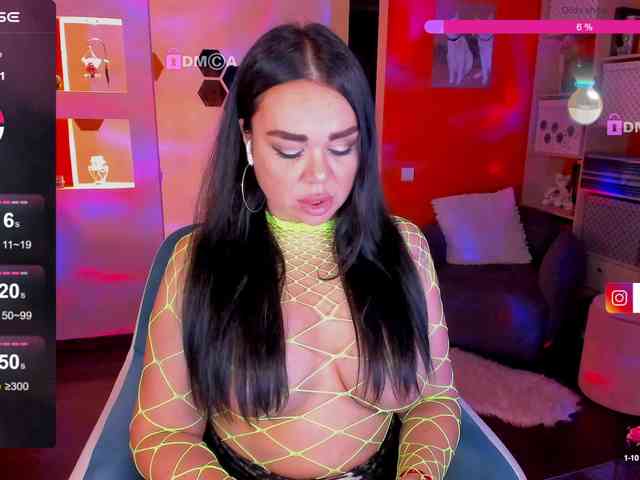 OliviaGoold Live Webcam on BongaCams