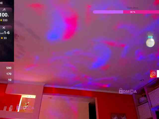 OliviaGoold OliviaGoold