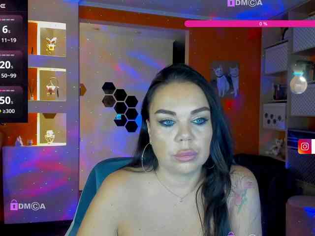 OliviaGoold webcam