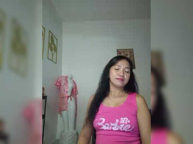 jennahshampoo's BongaCams show and profile